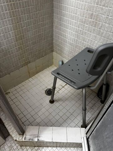 1280 NW 43rd Terrace 107, Lauderhill, FL 33313