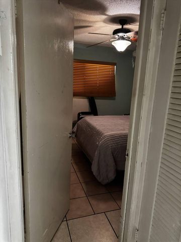 1280 NW 43rd Terrace 107, Lauderhill, FL 33313