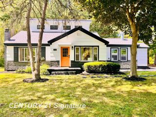 1450 Timothy Street, Saginaw, MI 48638