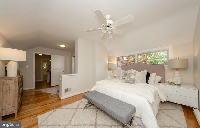 6148 12TH RD N, Arlington, VA 22205