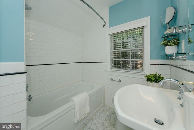 6148 12TH RD N, Arlington, VA 22205