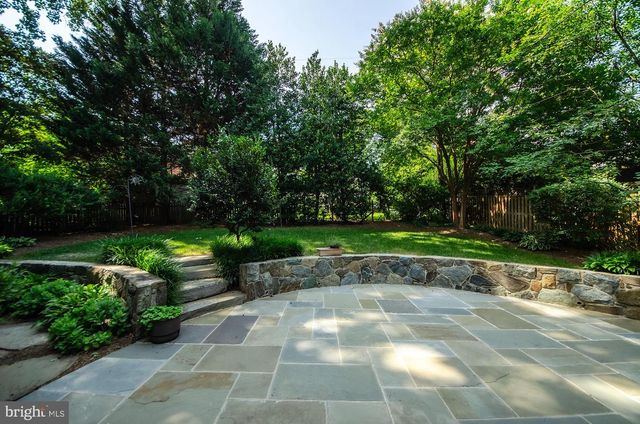 6148 12TH RD N, Arlington, VA 22205