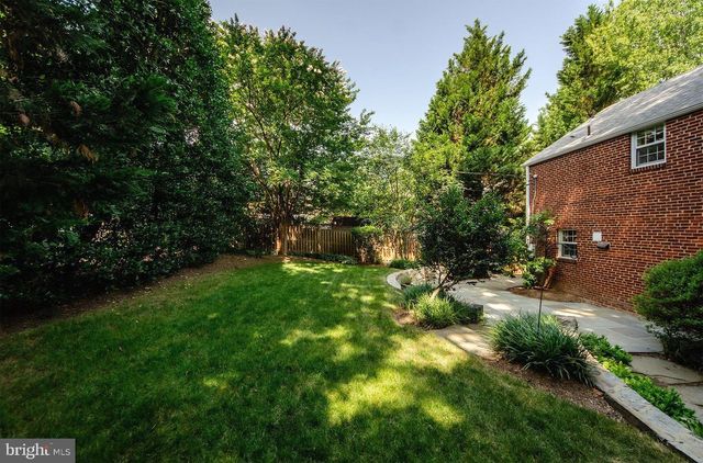 6148 12TH RD N, Arlington, VA 22205