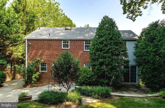 6148 12TH RD N, Arlington, VA 22205