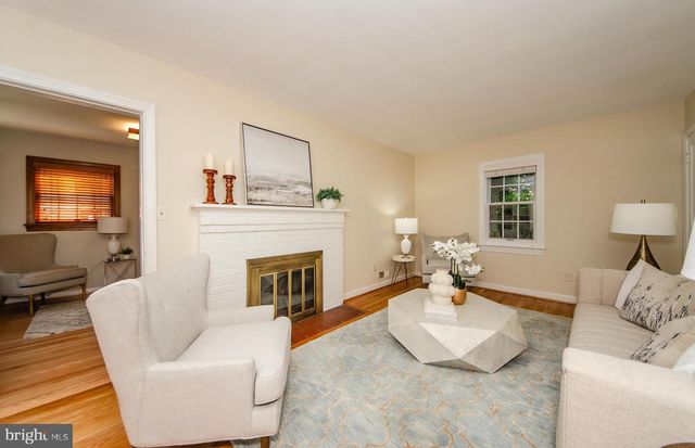 6148 12TH RD N, Arlington, VA 22205