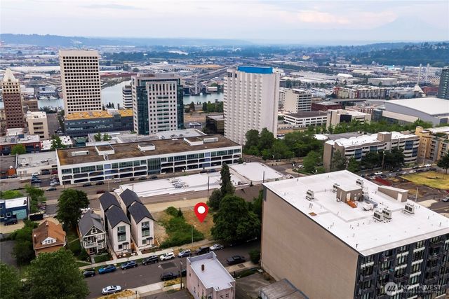1137 Fawcett Avenue, Tacoma, WA 98402