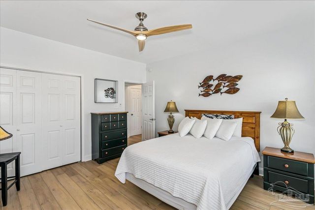 7530 Gulf Blvd, Navarre Beach, FL 32566