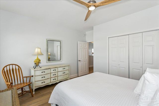 7530 Gulf Blvd, Navarre Beach, FL 32566