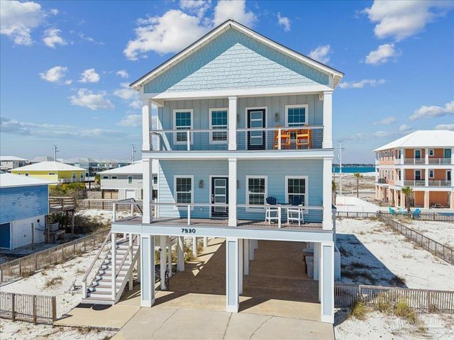 7530 Gulf Blvd, Navarre Beach, FL 32566