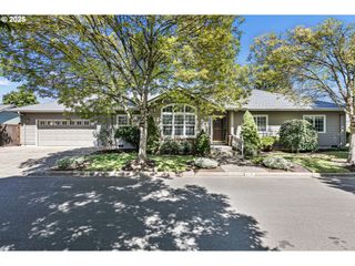 479 TAZ Ln, Eugene, OR 97404