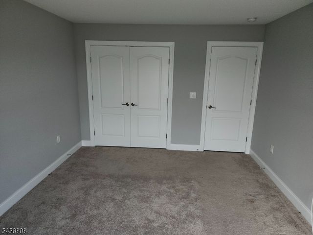 65 Halina Ln, Butler Boro, NJ 07405