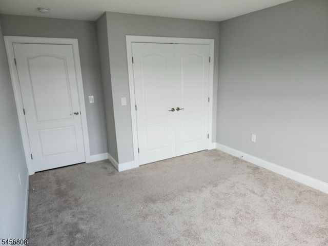 65 Halina Ln, Butler Boro, NJ 07405