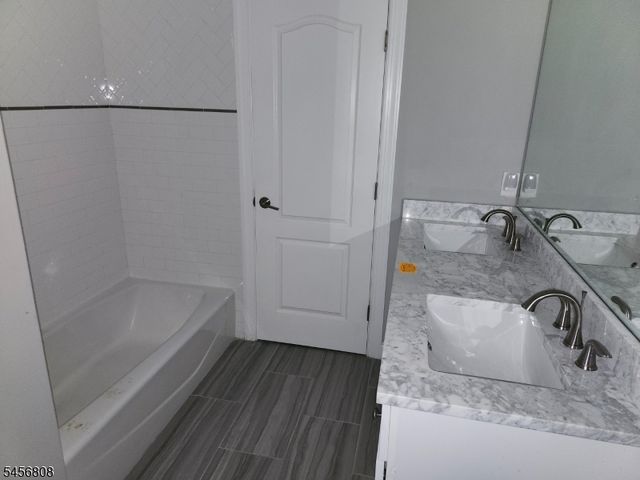65 Halina Ln, Butler Boro, NJ 07405