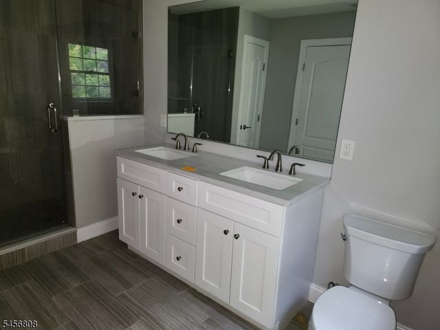 65 Halina Ln, Butler Boro, NJ 07405