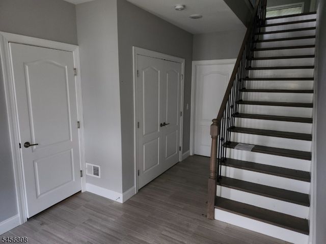 65 Halina Ln, Butler Boro, NJ 07405