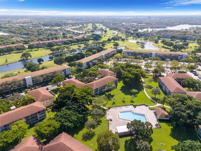 200 SW 132nd Way 211L, Pembroke Pines, FL 33027
