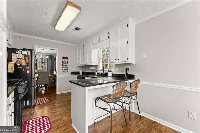 5920 Branden Hill Lane, Buford, GA 30518