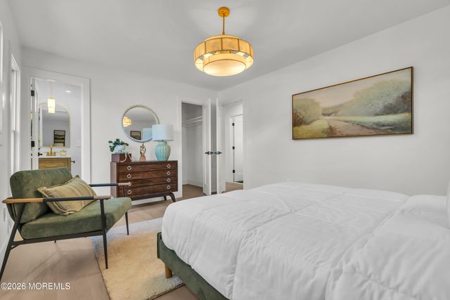 49 Elm Street, Beachwood, NJ 08722