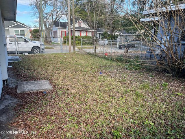 921 N CANAL Street, Jacksonville, FL 32209