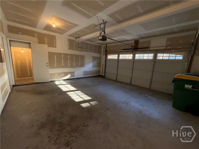 146 Royal Lane, Pooler, GA 31322