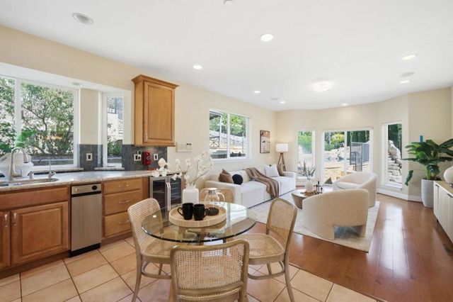 2075 Mantelli Drive, Gilroy, CA 95020