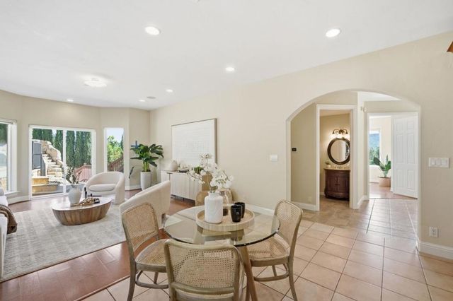 2075 Mantelli Drive, Gilroy, CA 95020