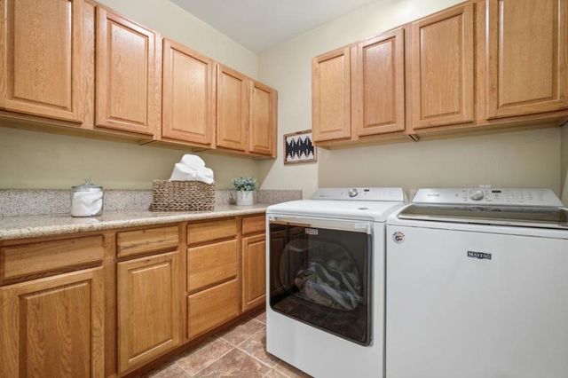 2075 Mantelli Drive, Gilroy, CA 95020