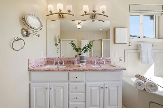 2075 Mantelli Drive, Gilroy, CA 95020