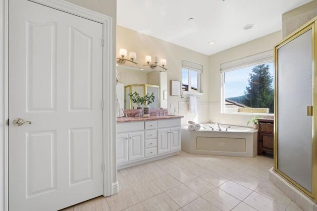 2075 Mantelli Drive, Gilroy, CA 95020