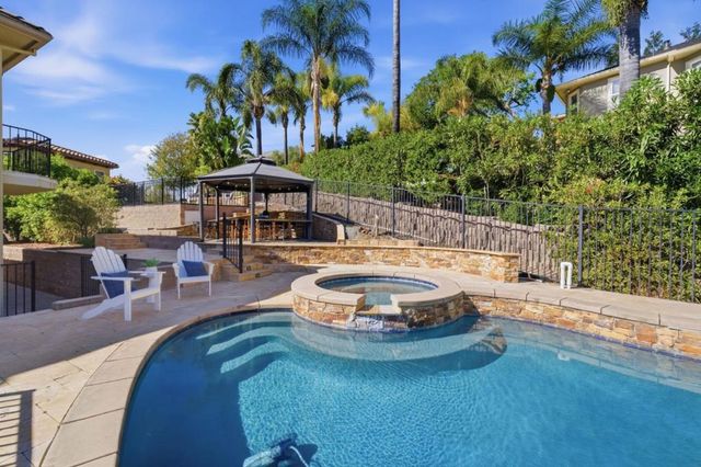 2075 Mantelli Drive, Gilroy, CA 95020