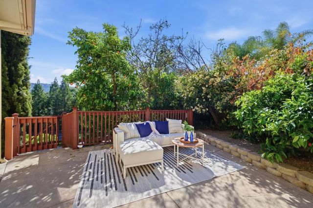 2075 Mantelli Drive, Gilroy, CA 95020