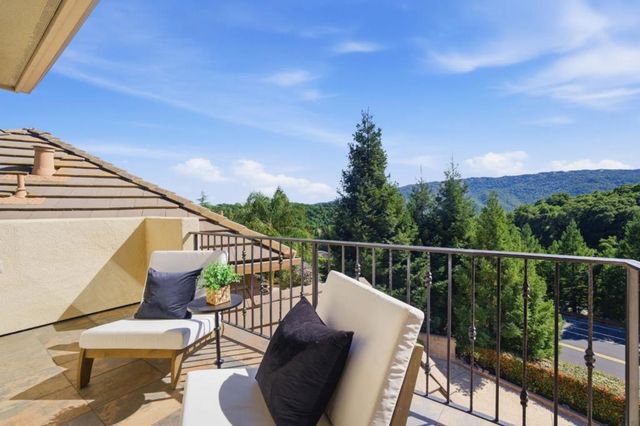 2075 Mantelli Drive, Gilroy, CA 95020