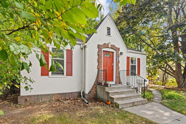 6533 Bloomington Avenue S, Richfield, MN 55423