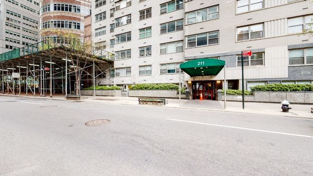 211 E 53rd St Apt 11D, New York City, NY 10022