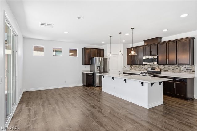 7103 Stanley Frederick Street, Las Vegas, NV 89166