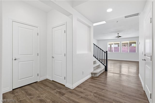 7103 Stanley Frederick Street, Las Vegas, NV 89166