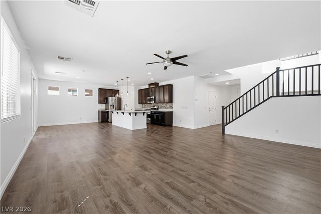 7103 Stanley Frederick Street, Las Vegas, NV 89166