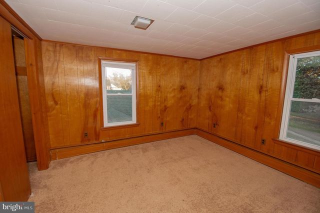 306 N MAIN ST, Hebron, MD 21830