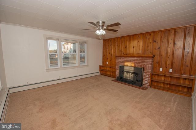 306 N MAIN ST, Hebron, MD 21830