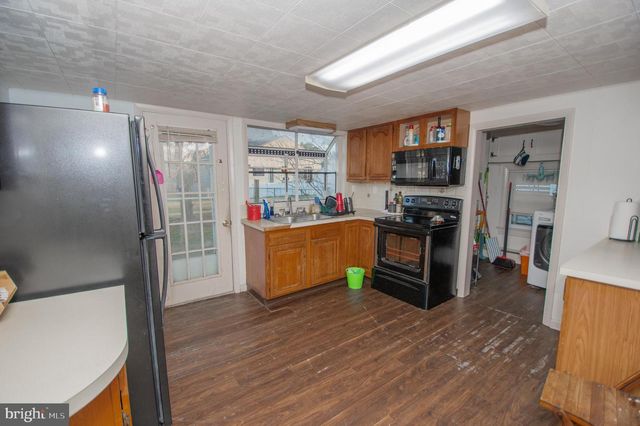 306 N MAIN ST, Hebron, MD 21830