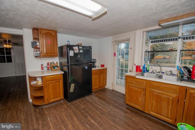 306 N MAIN ST, Hebron, MD 21830