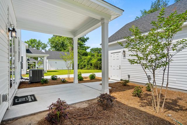 3810 Richardson St., Loris, SC 29569