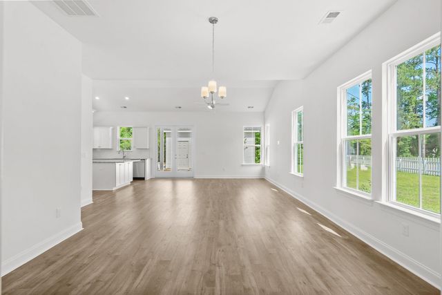 3810 Richardson St., Loris, SC 29569