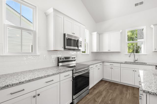 3810 Richardson St., Loris, SC 29569