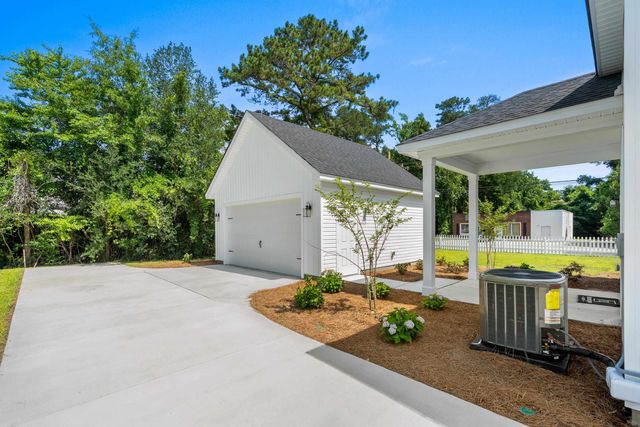3810 Richardson St., Loris, SC 29569