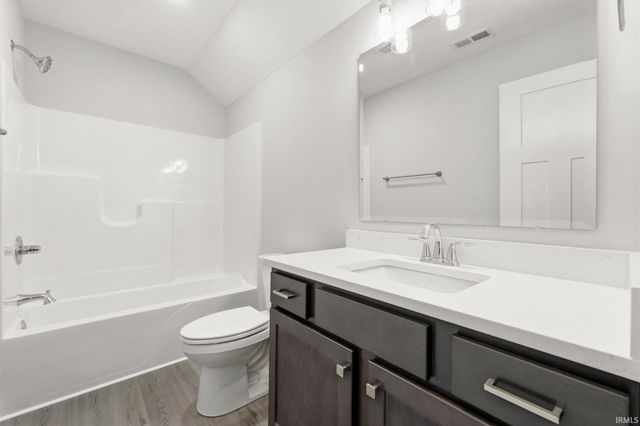 303 Latigo Lane, Garrett, IN 46738