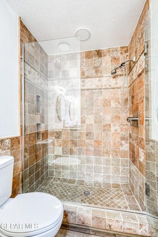 4945 VISTA GRANDE Circle, El Paso, TX 79922