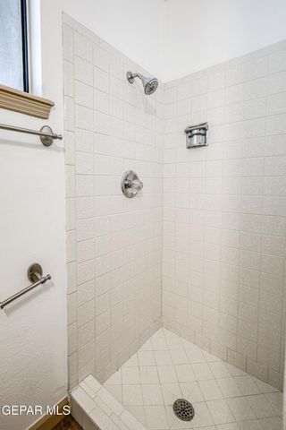 4945 VISTA GRANDE Circle, El Paso, TX 79922