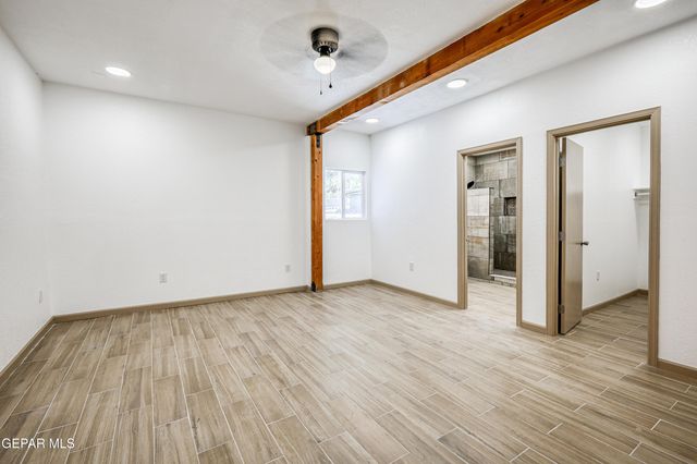 4945 VISTA GRANDE Circle, El Paso, TX 79922