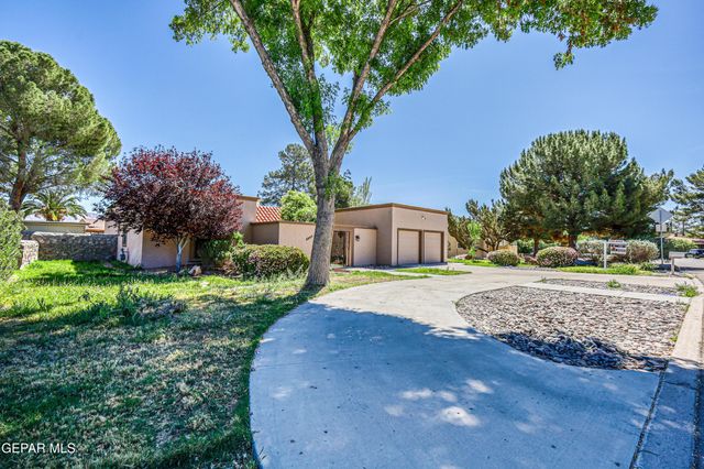 4945 VISTA GRANDE Circle, El Paso, TX 79922